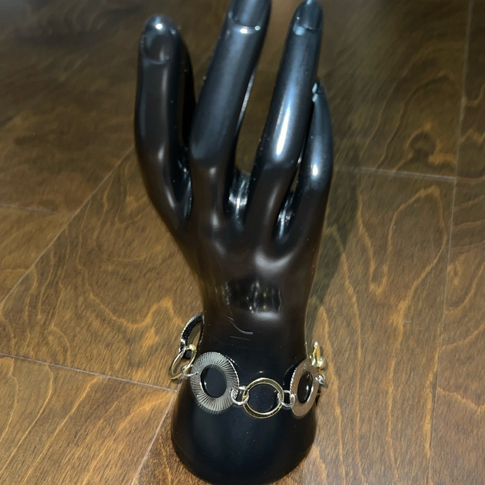 1AR Bracelet